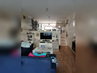 Amsterdam: Flat, 80 m², 4 kamers, €1000