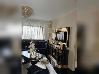 Flat in Amsterdam, 4 kamers, 95 m², huur €733
