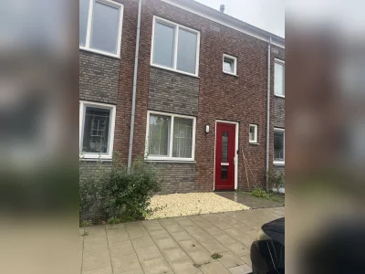 Huis van 105 m² in Oostvoorne