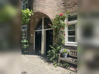 Amsterdam - Karakteristieke benedenwoning mét eigen tuin!